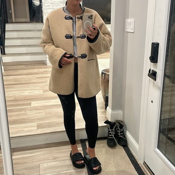 Rebecca Minkoff Shearling Toggle Jacket in Natural Sz L NWT - Picture 5 of 8